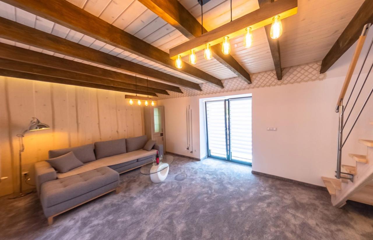 Apartament Huzar Krynica-Zdrój Exterior foto